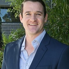 Dr Christopher Walker Image